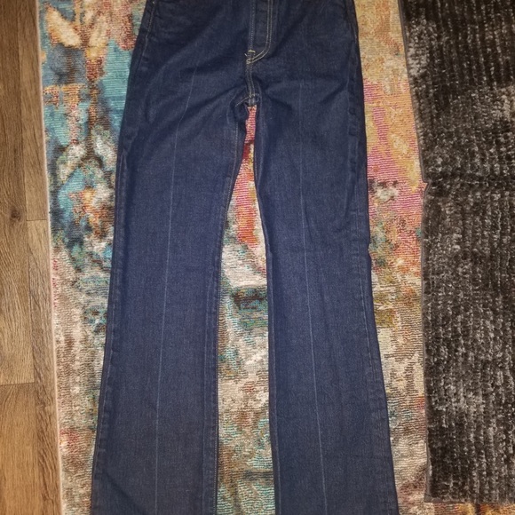 Levi’s Ribcage Jeans - Picture 3 of 3